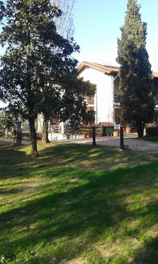 I Pioppi Bed & Breakfast Chiari Exterior photo